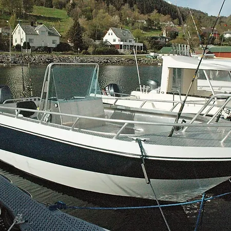 4 Person In Sorbovag